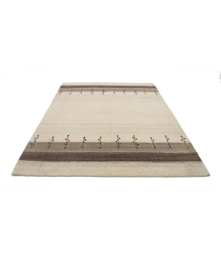 Ivory Indian Oriental Rug 6' 5" x 8' 1" Hand-Knotted pattern