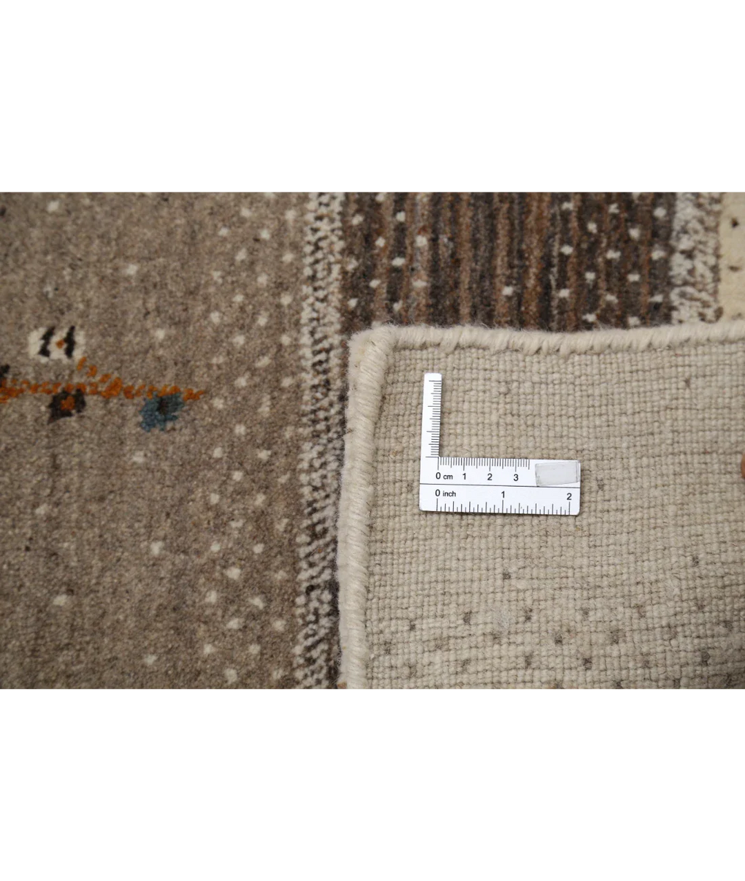 Ivory Indian Oriental Rug 6' 5" x 8' 1" Hand-Knotted detail