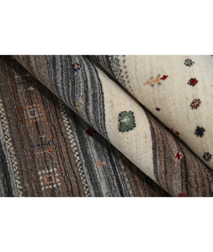 Hand Made Lori Wool Rug 5' 8" x 7' 10" - No. AT46667