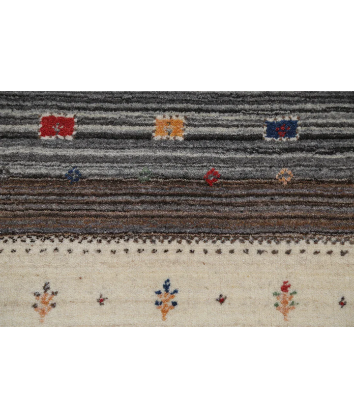 Hand Made Lori Wool Rug 5' 9" x 7' 11" - No. AT43804