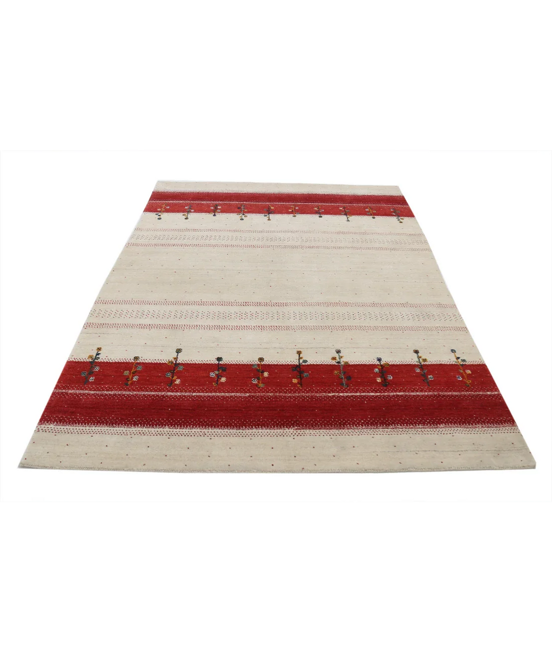 Ivory Indian Oriental Rug 5' 3" x 7' 5" Hand-Knotted pattern