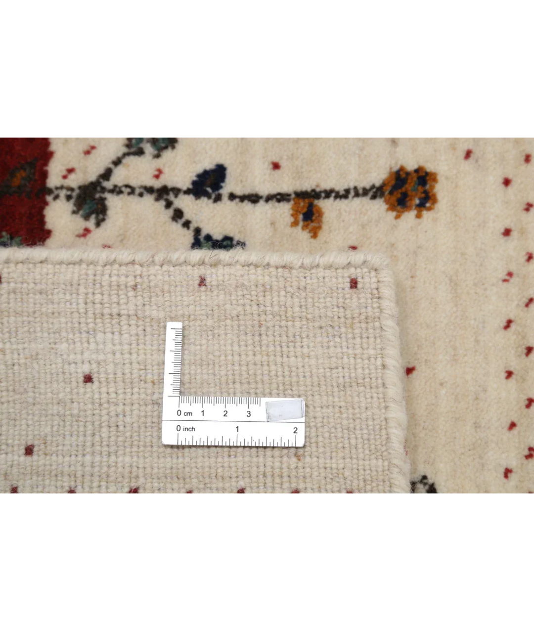 Ivory Indian Lori Rug 4' 8" x 6' 6" Hand-Knotted detail