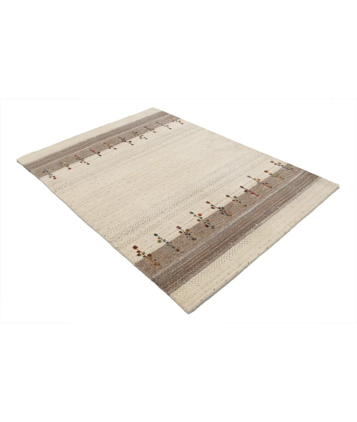 Ivory Indian Lori Rug 4' 6" x 6' 3" Hand-Knotted border
