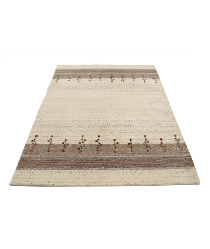 Ivory Indian Lori Rug 4' 6" x 6' 3" Hand-Knotted pattern