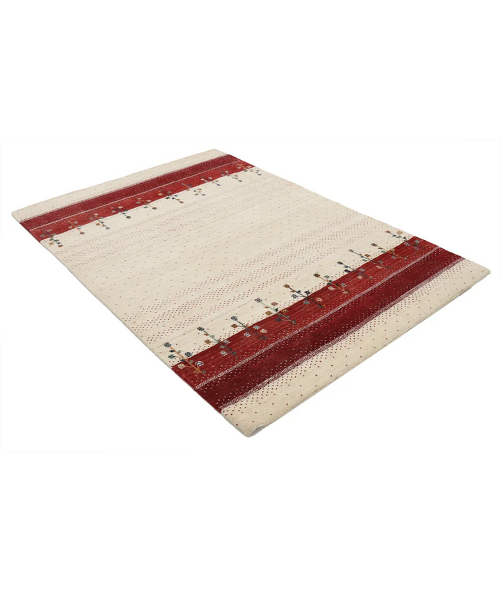 Ivory Indian Oriental Rug 4' 6" x 6' 6" Hand-Knotted border