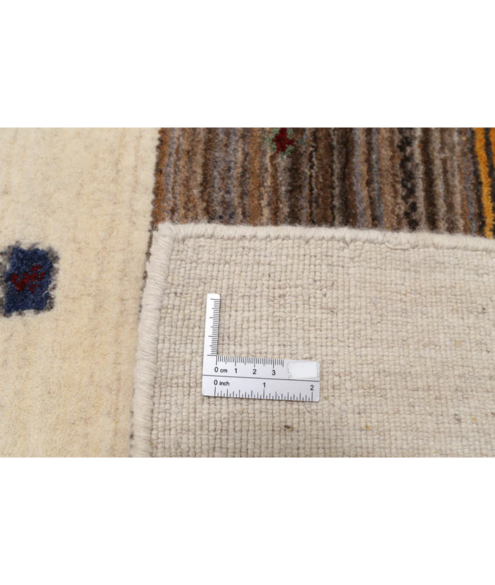 Ivory Indian Lori Rug 8' 5" x 11' 5" Hand-Knotted detail