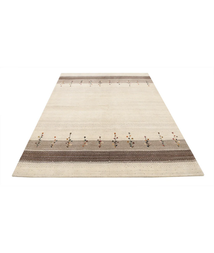 Ivory Indian Oriental Rug 5' 7" x 8' 0" Hand-Knotted pattern