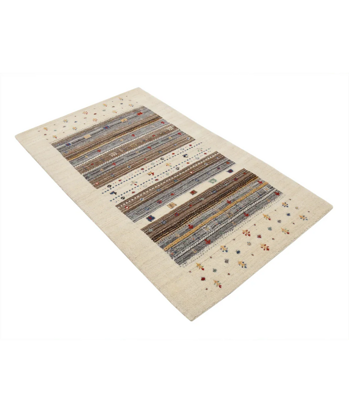 Hand Made Lori Wool Rug 3' 1" x 5' 2" - No. AT24283