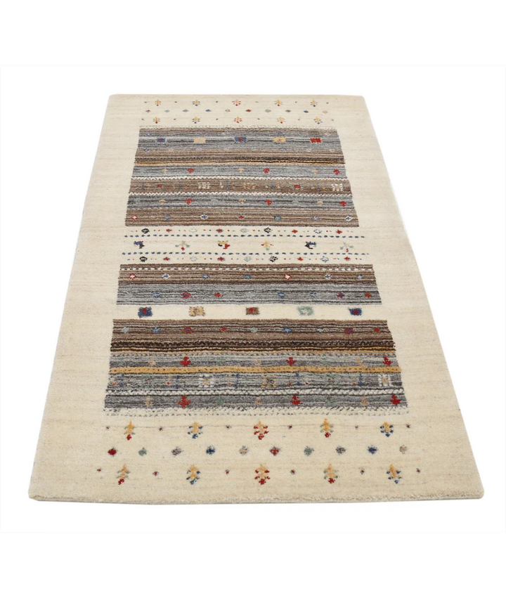 Hand Made Lori Wool Rug 3' 1" x 5' 2" - No. AT24283