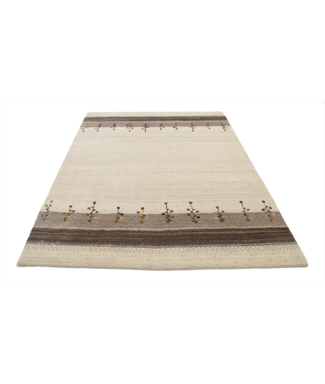 Ivory Indian Oriental Rug 5' 7" x 7' 9" Hand-Knotted pattern