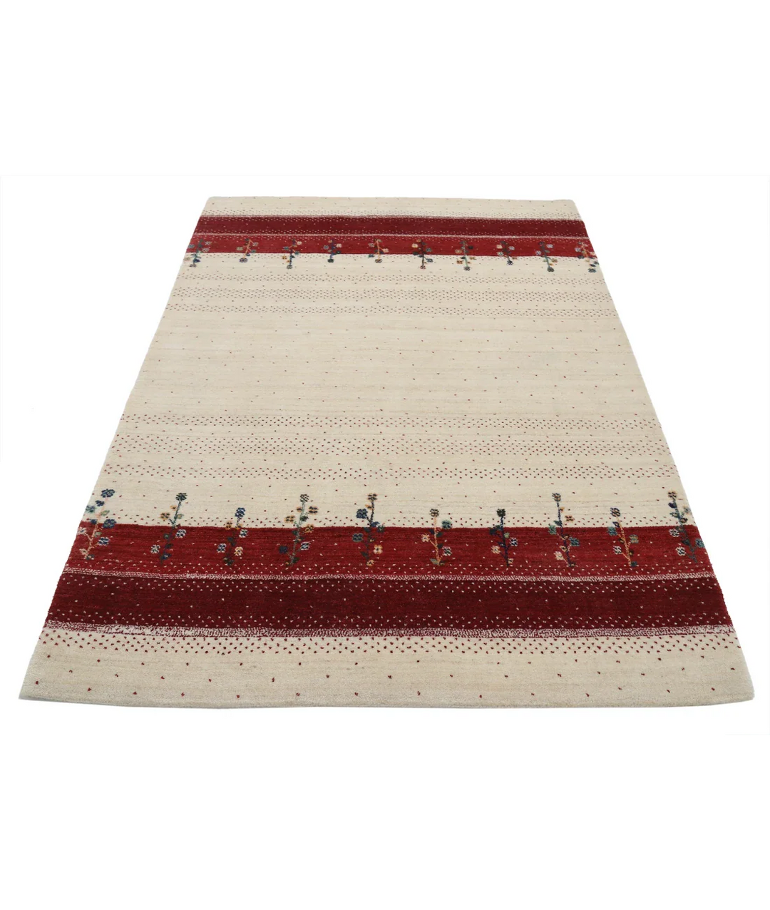 Ivory Indian Oriental Rug 4' 8" x 6' 7" Hand-Knotted pattern