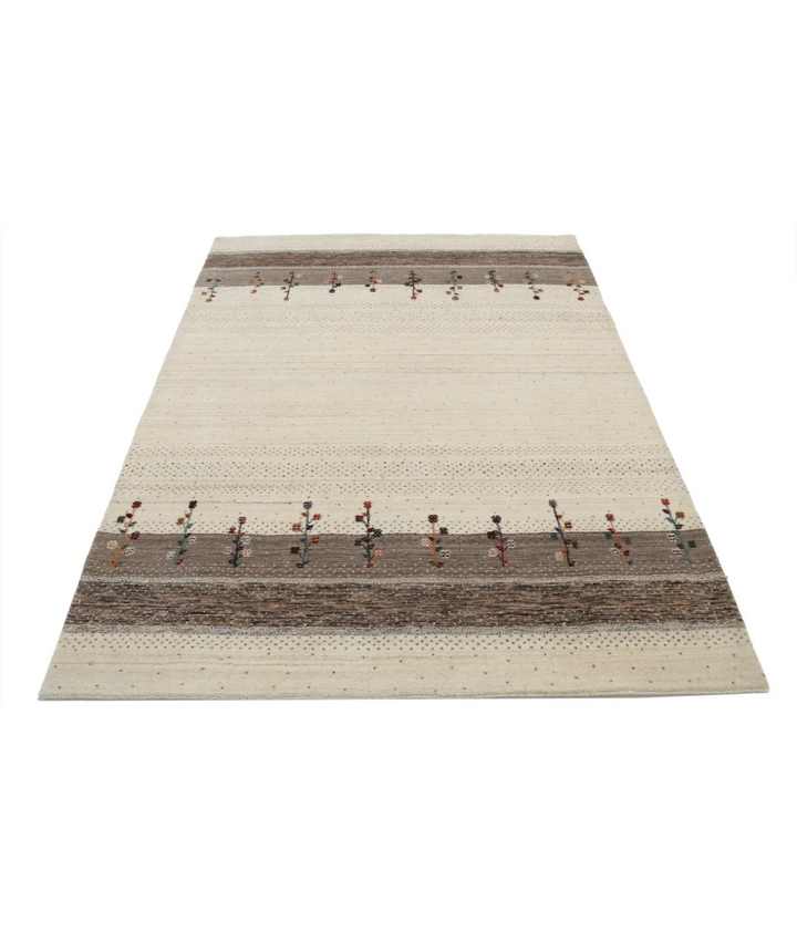 Ivory Indian Lori Rug 4' 10" x 6' 7" Hand-Knotted pattern