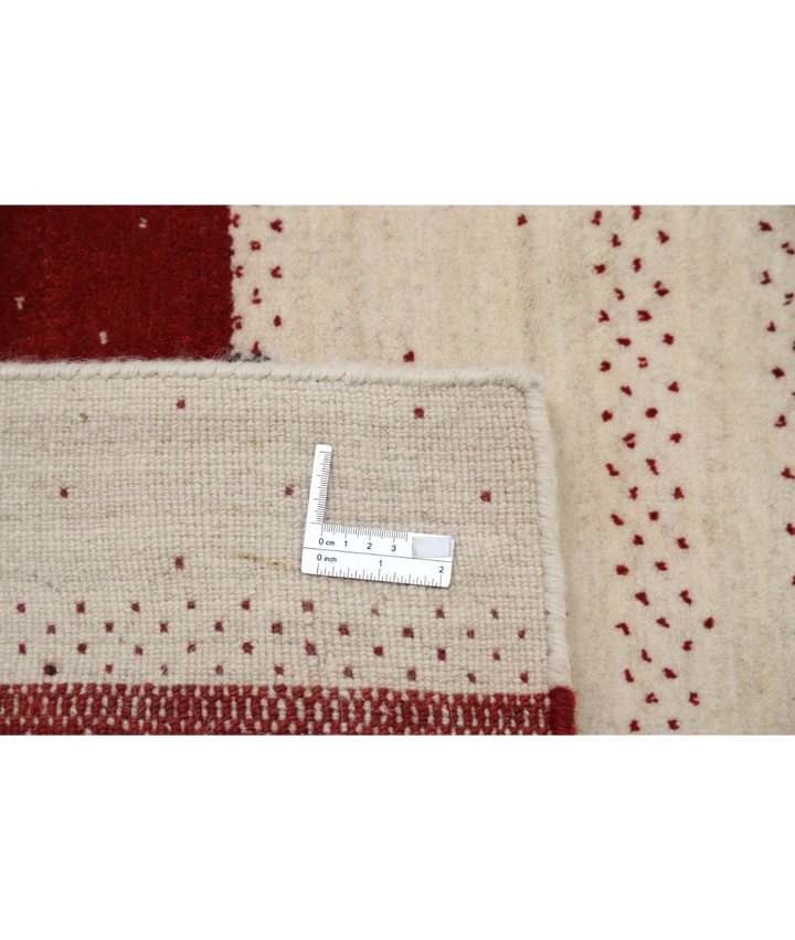Ivory Indian Oriental Rug 4' 9" x 6' 6" Hand-Knotted detail