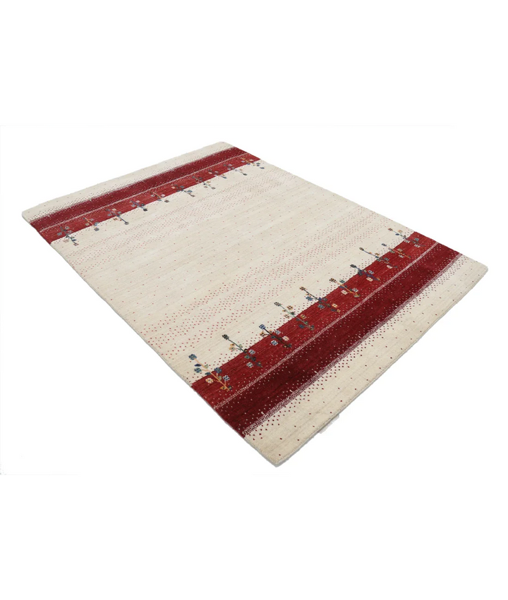 Ivory Indian Lori Rug 4' 7" x 6' 5" Hand-Knotted border