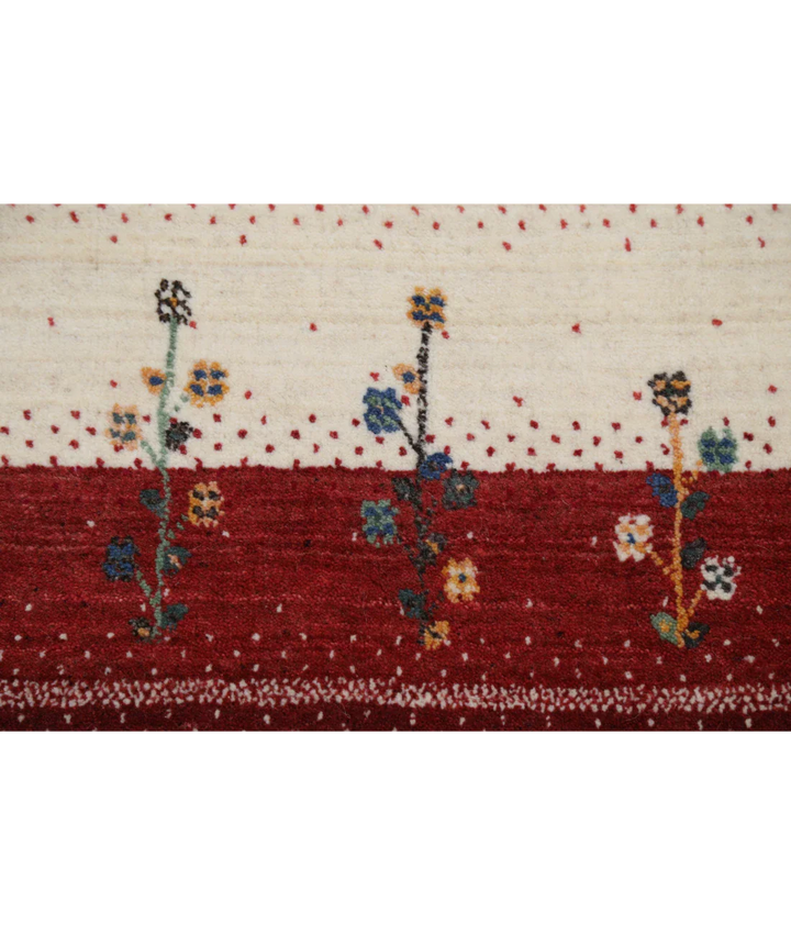 Ivory Indian Lori Rug 4' 7" x 6' 5" Hand-Knotted close-up