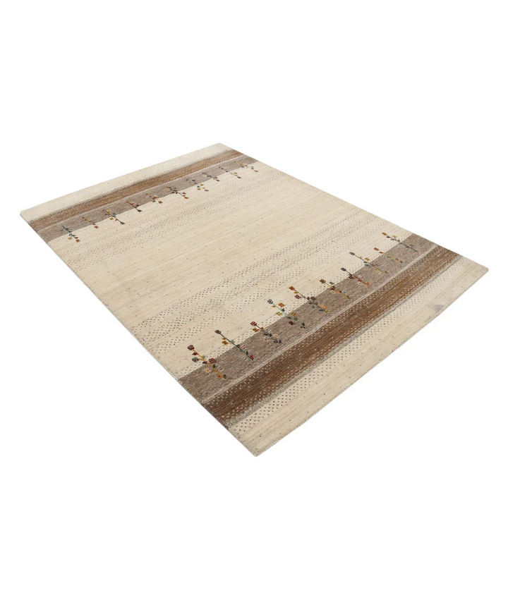 Ivory Indian Oriental Rug 4' 8" x 6' 7" Hand-Knotted border