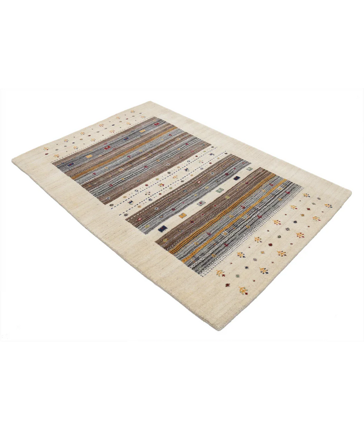 Ivory Indian Lori Rug 4' 0" x 5' 11" Hand-Knotted border