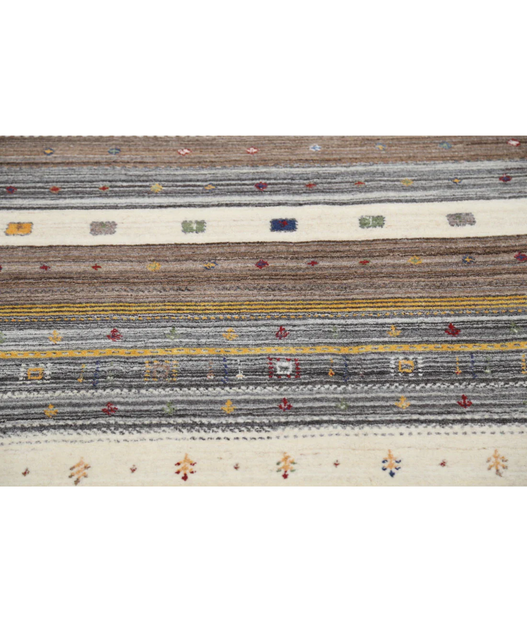 Hand Made Lori Wool Rug 5' 7" x 7' 10" - No. AT62800