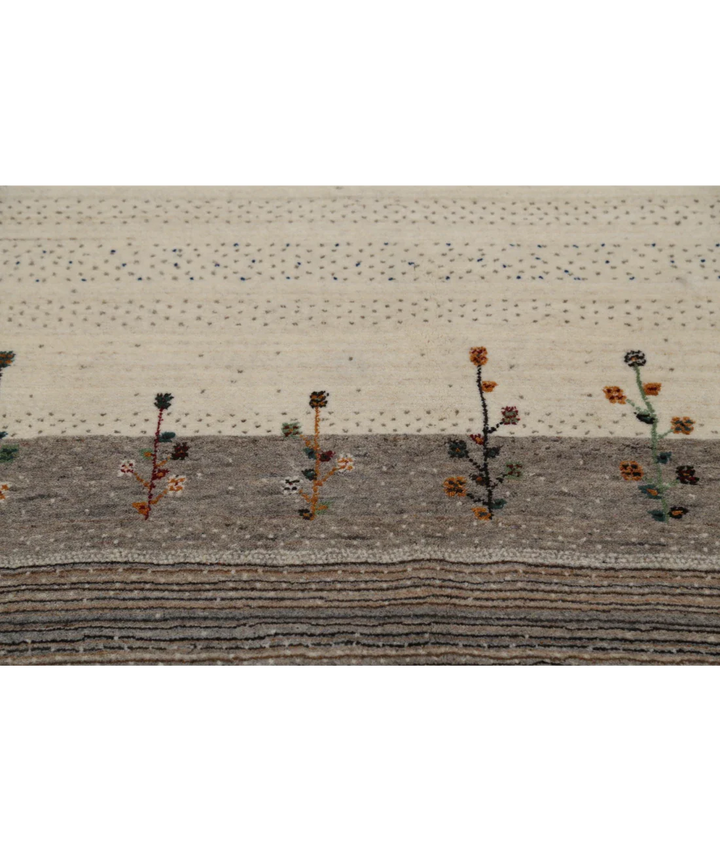 Hand Made Lori Wool Rug 5' 3" x 7' 5" - No. AT90043