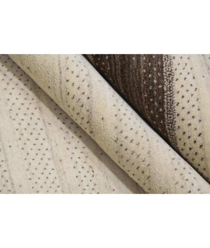 Hand Made Lori Wool Rug 5' 4" x 7' 7" - No. AT64588