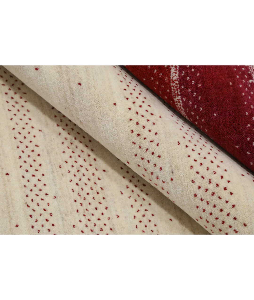 Hand Made Lori Wool Rug 5' 2" x 7' 5" - No. AT93086