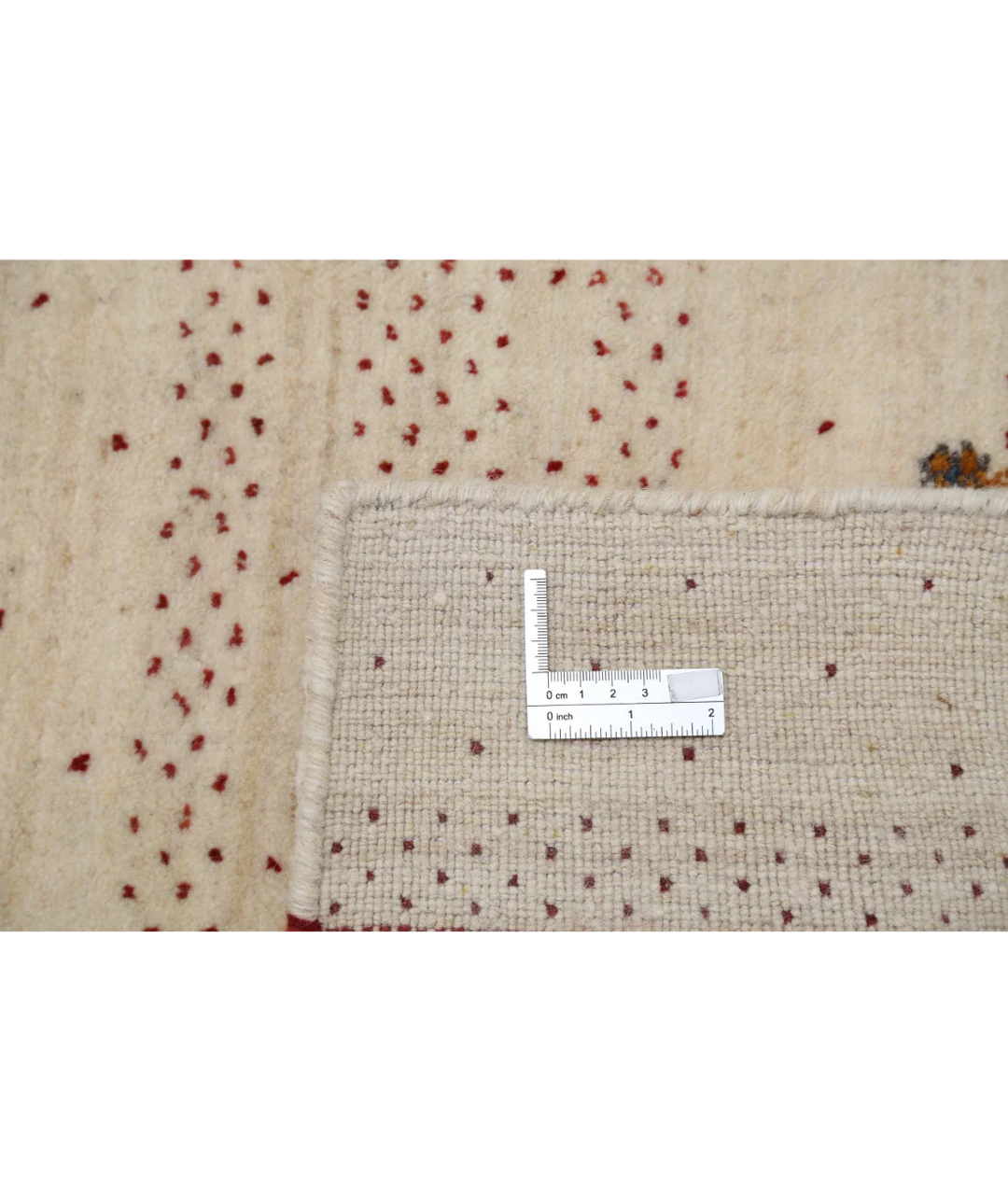 Ivory Indian Oriental Rug 4' 10" x 6' 6" Hand-Knotted detail