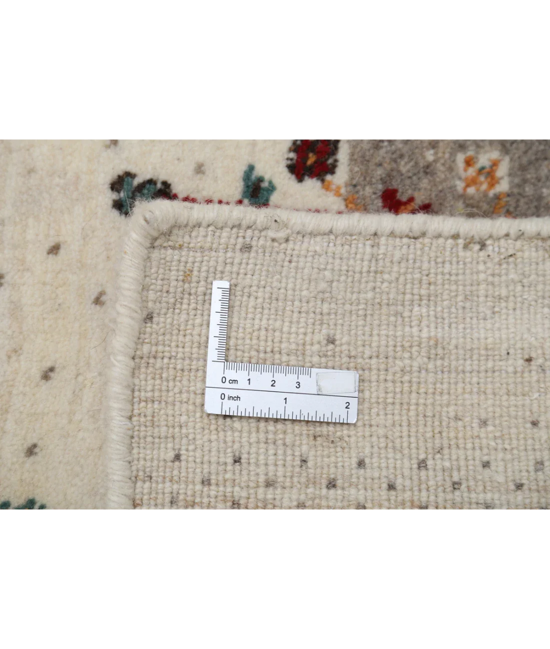 Ivory Indian Lori Rug 4' 8" x 6' 5" Hand-Knotted detail
