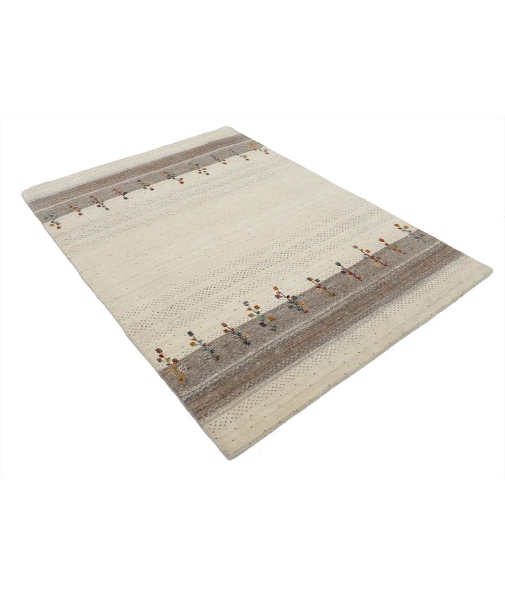 Ivory Indian Oriental Rug 4' 8" x 6' 5" Hand-Knotted border