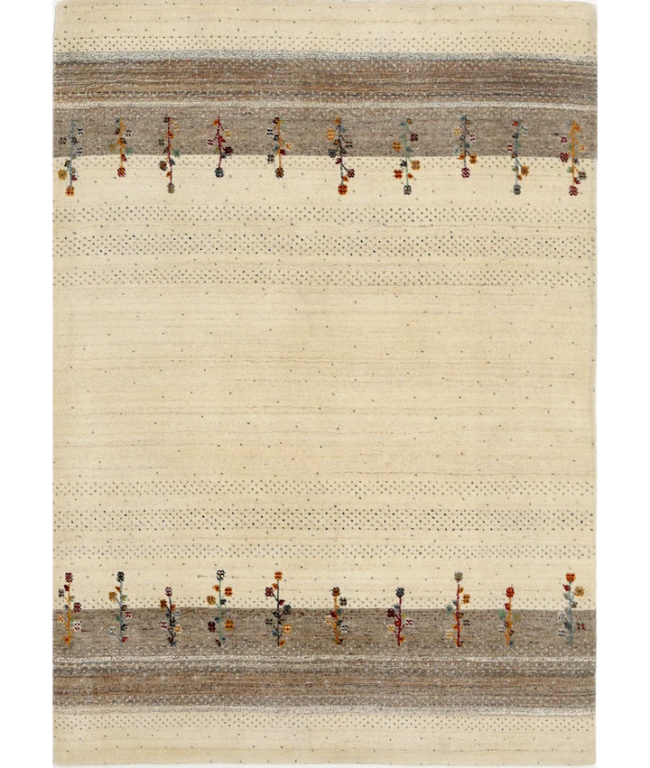 Ivory Indian Oriental Rug 4' 8" x 6' 5" Hand-Knotted