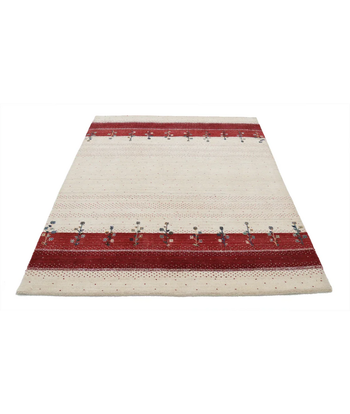Ivory Indian Lori Rug 4' 9" x 6' 6" Hand-Knotted pattern