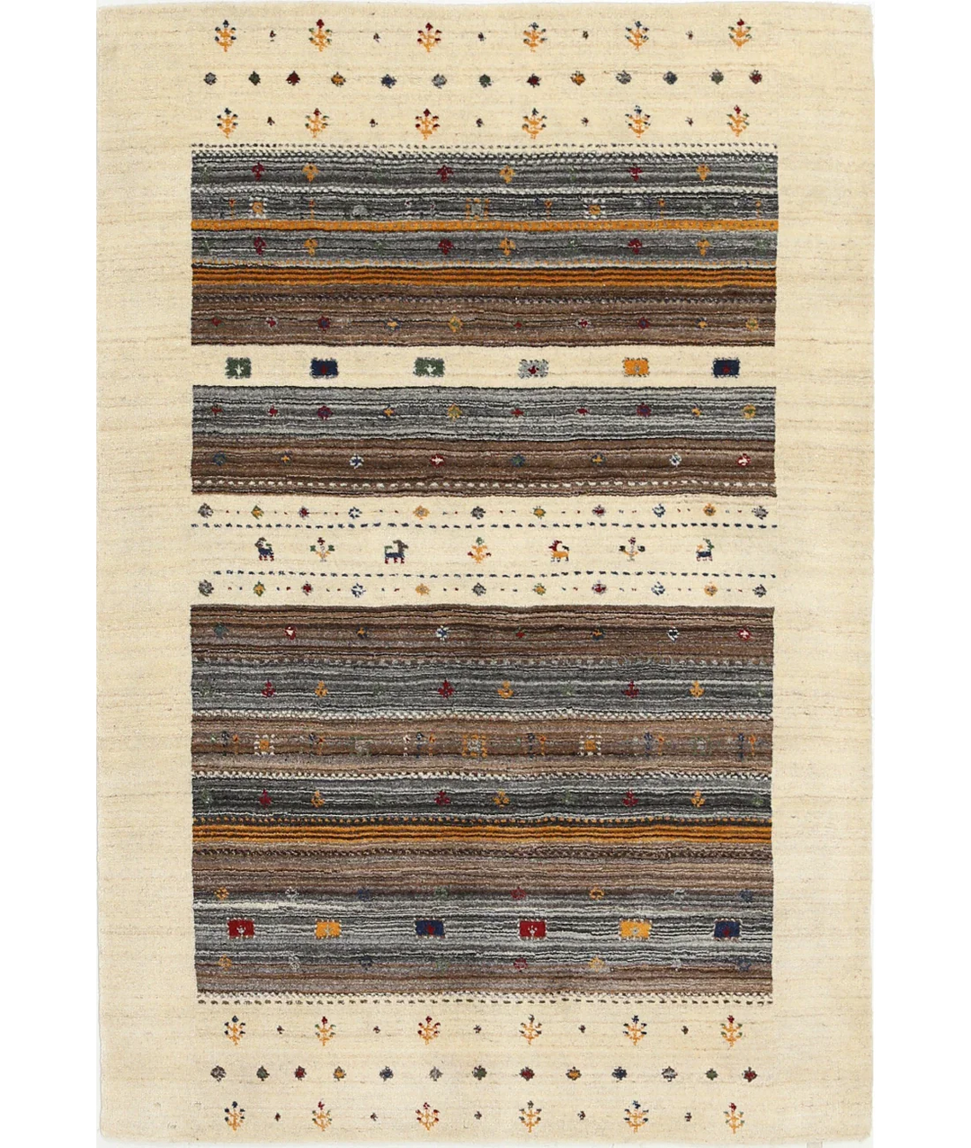 Ivory Indian Oriental Rug 4' 1" x 5' 11" Hand-Knotted