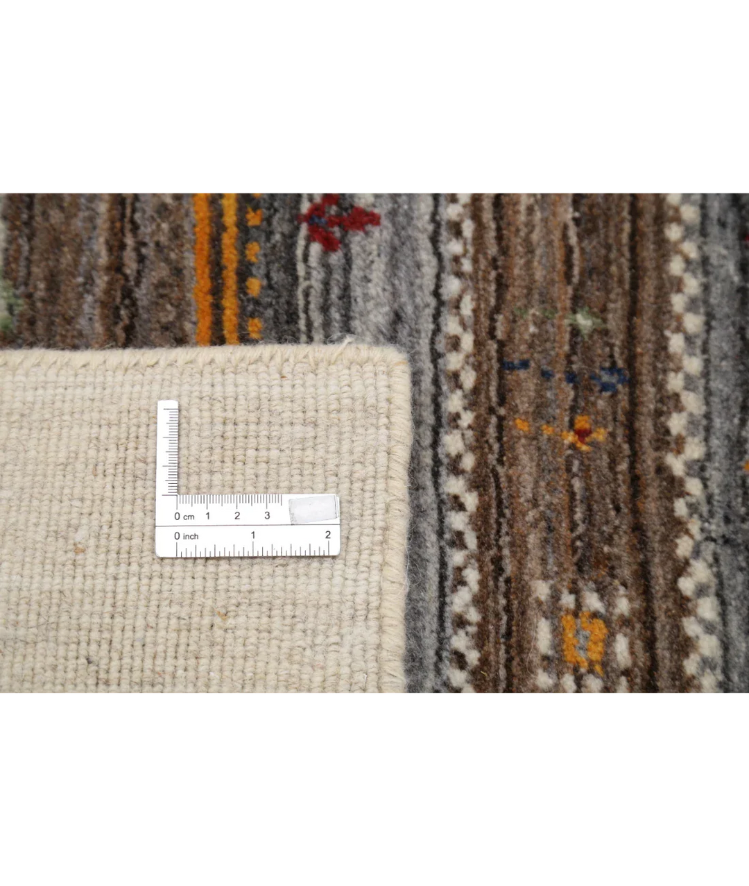 Ivory Indian Oriental Rug 3' 0" x 5' 2" Hand-Knotted detail