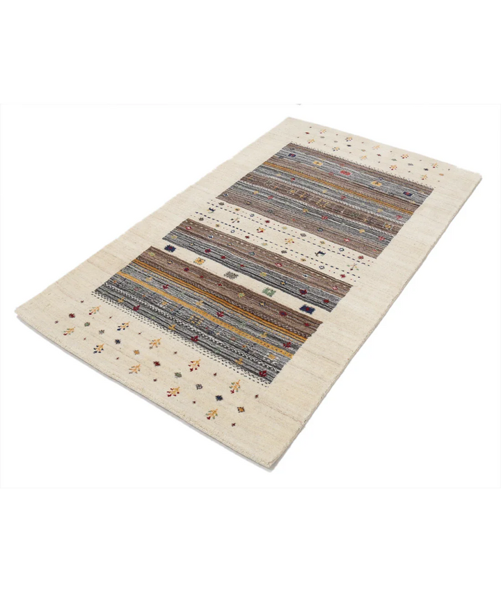 Ivory Indian Oriental Rug 3' 0" x 5' 2" Hand-Knotted field