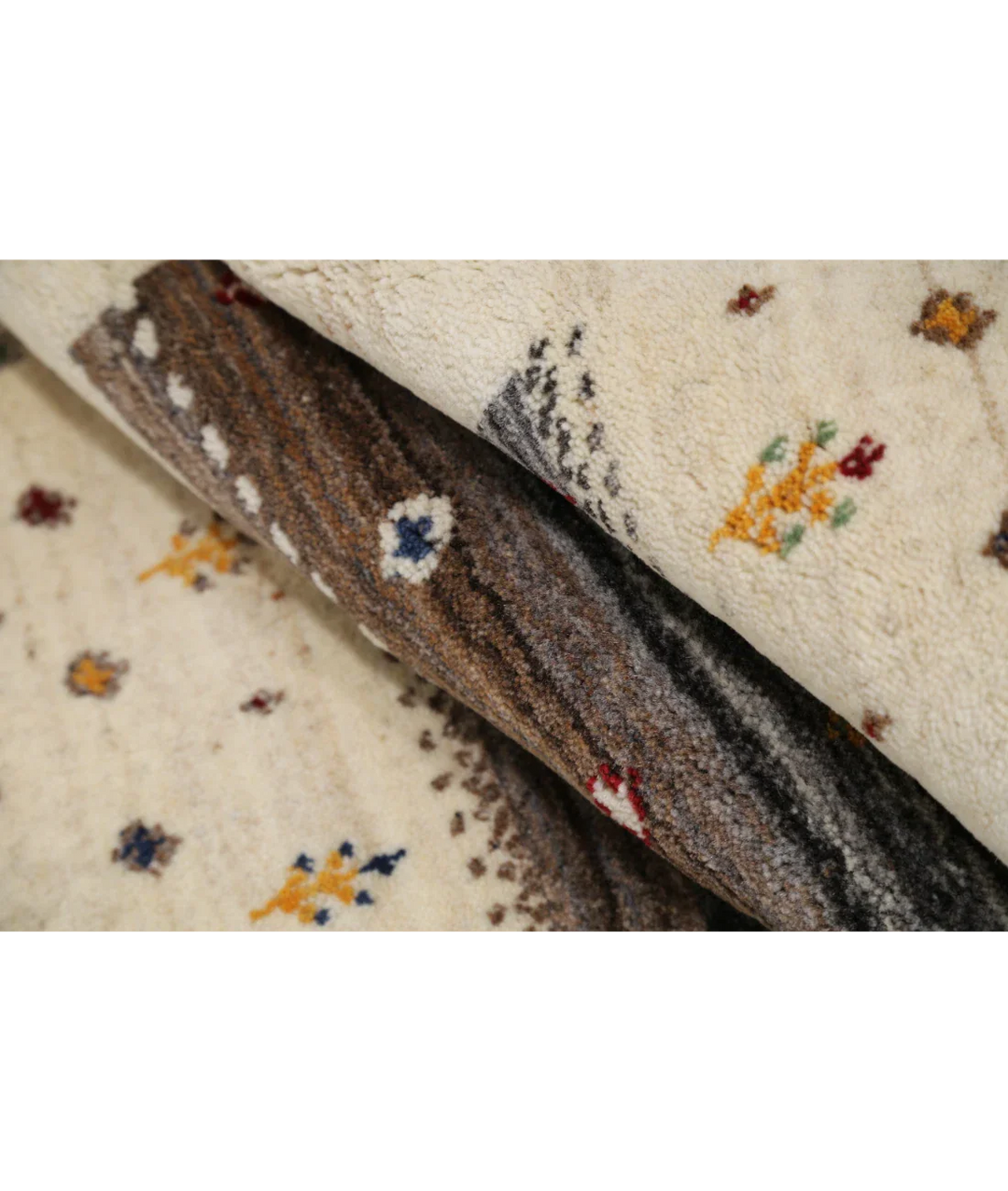 Ivory Indian Oriental Rug 3' 0" x 5' 2" Hand-Knotted view