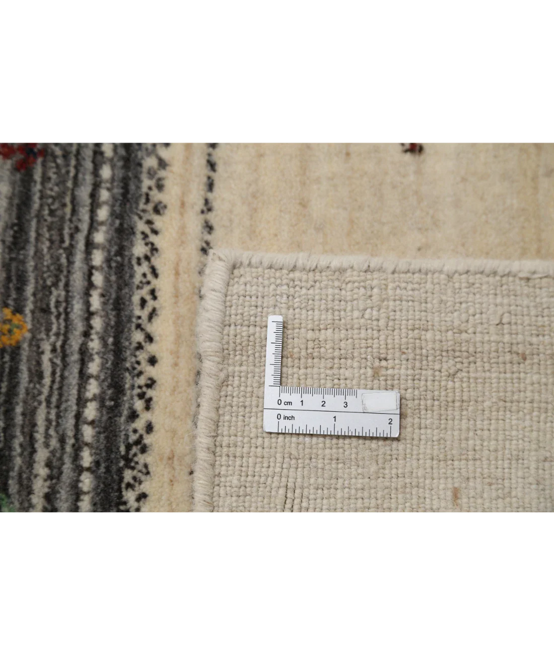 Ivory Indian Oriental Rug 8' 4" x 11' 5" Hand-Knotted detail