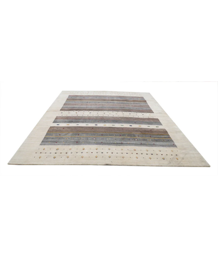 Ivory Indian Oriental Rug 8' 3" x 11' 4" Hand-Knotted pattern