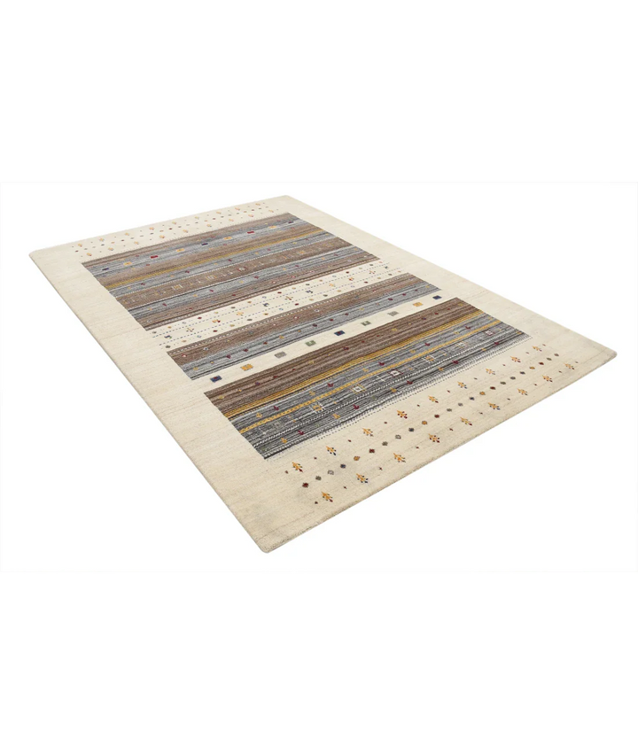 Ivory Indian Lori Rug 5'6" x 7'10" Hand-Knotted border