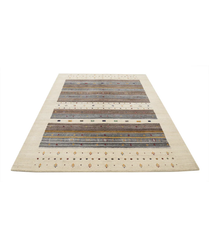 Ivory Indian Oriental Rug 5' 8" x 7' 10" Hand-Knotted pattern