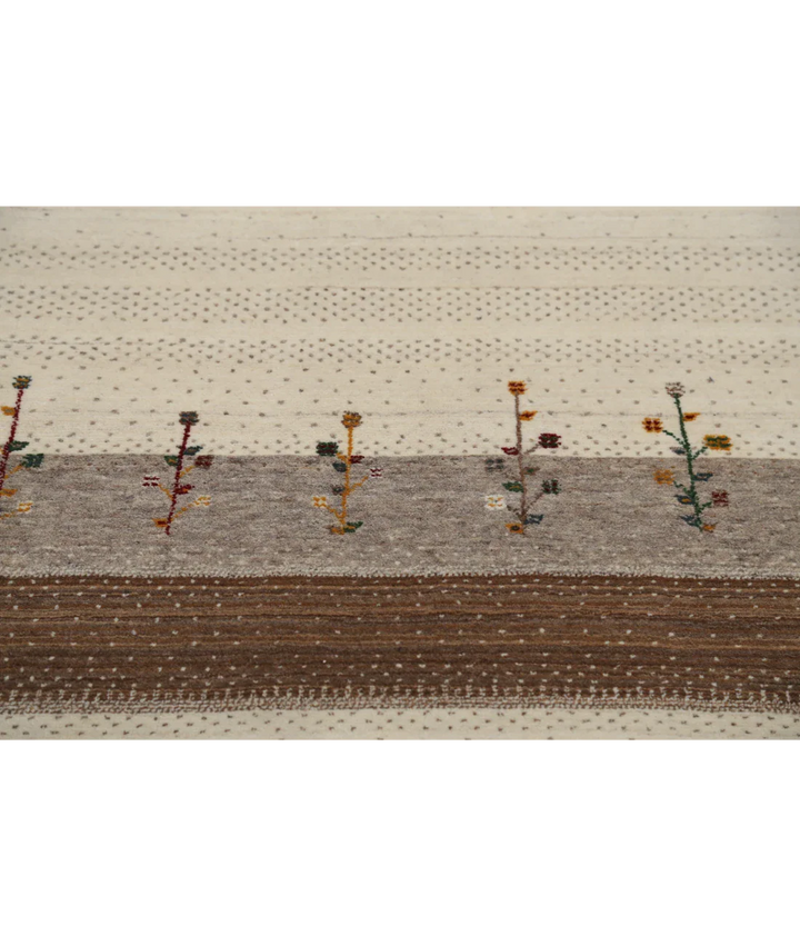 Hand Made Lori Wool Rug 5' 1" x 7' 4" - No. AT76571