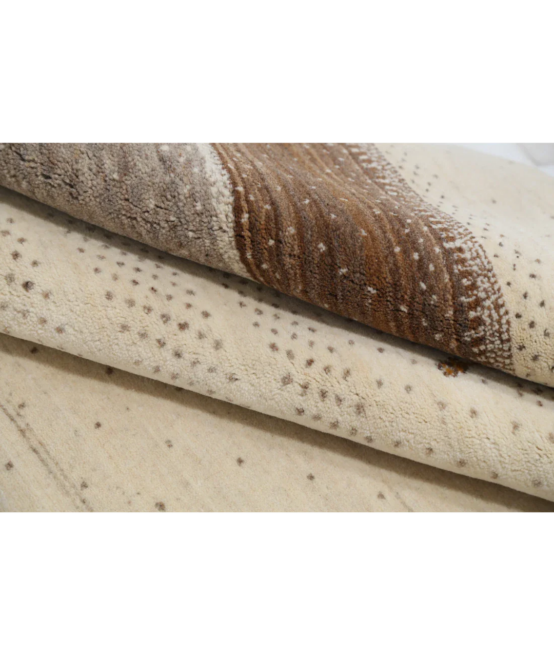 Hand Made Lori Wool Rug 5' 1" x 7' 4" - No. AT76571