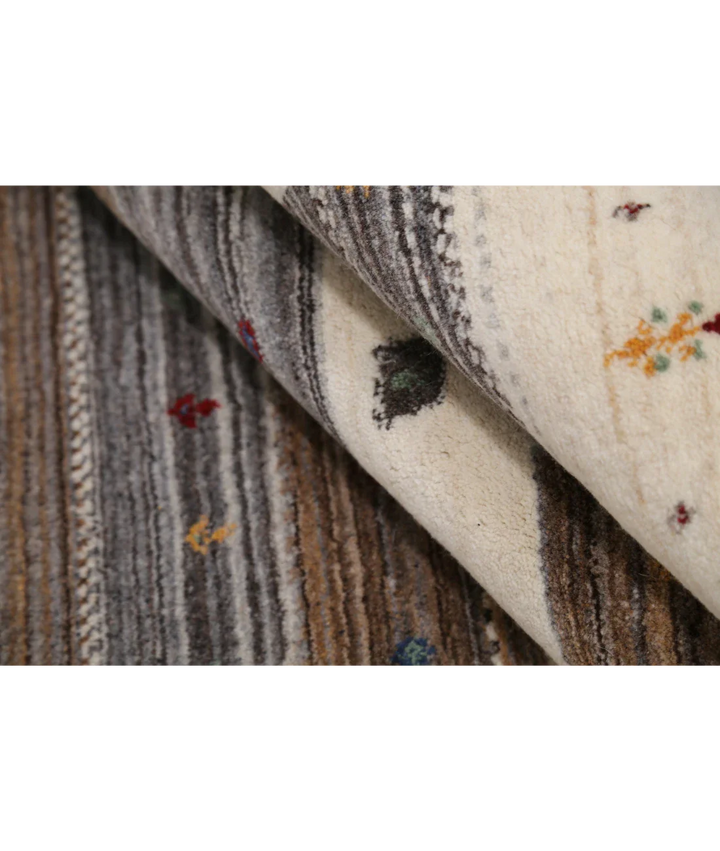 Hand Made Lori Wool Rug 5' 8" x 7' 7" - No. AT82113