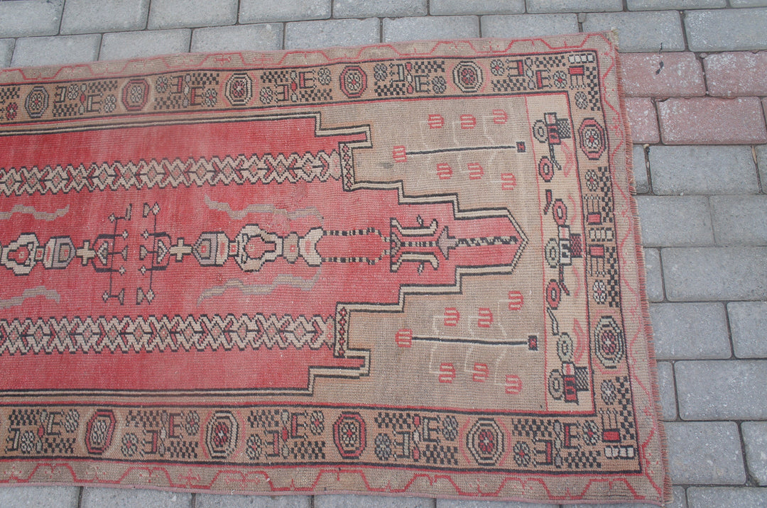 Turkish Oushak Runner Rug Hand-Knotted pattern