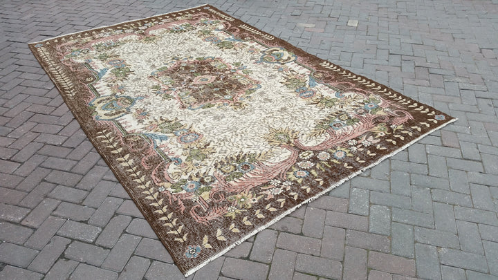 Turkish Oushak Rug 6' 7" x 10' Hand-Knotted field