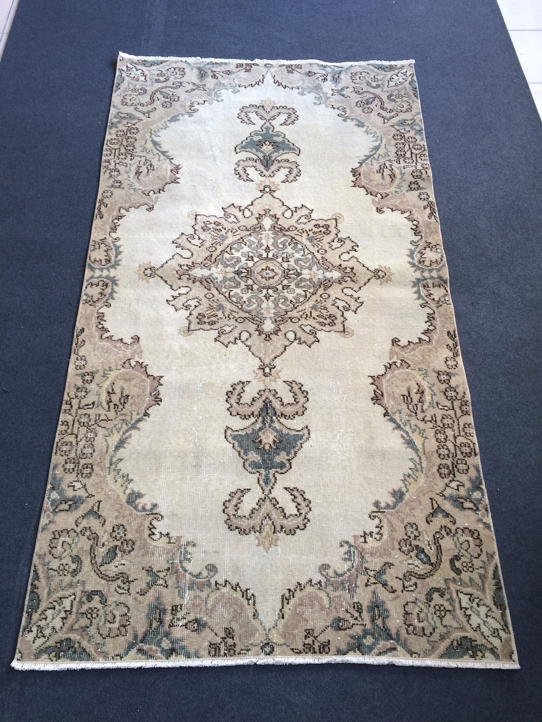 Turkish Oushak Rug 2'7" x 10'1" Hand-Knotted