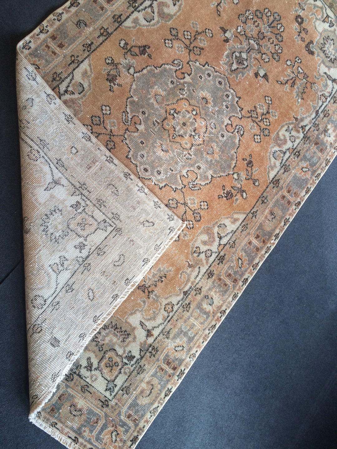Turkish Oushak Rug Hand-Knotted reverse