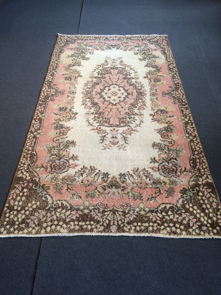 Pink Turkish Oushak Runner Rug Hand-Knotted detail