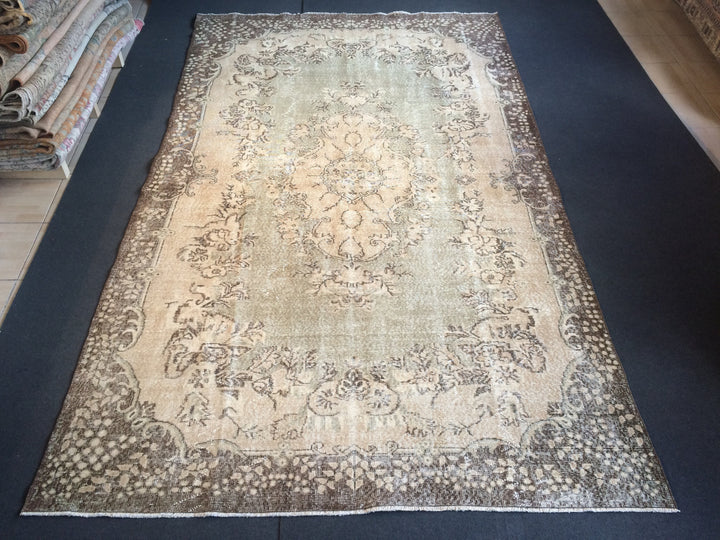 Green Turkish Runner Rug 6' 6" x 10' 10" Hand-Knotted | No. WR41776