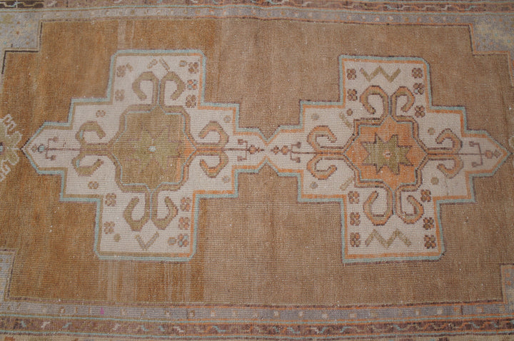 Gold Turkish Oushak Rug 2'7" x 9'10" Hand-Knotted | No. WR92924