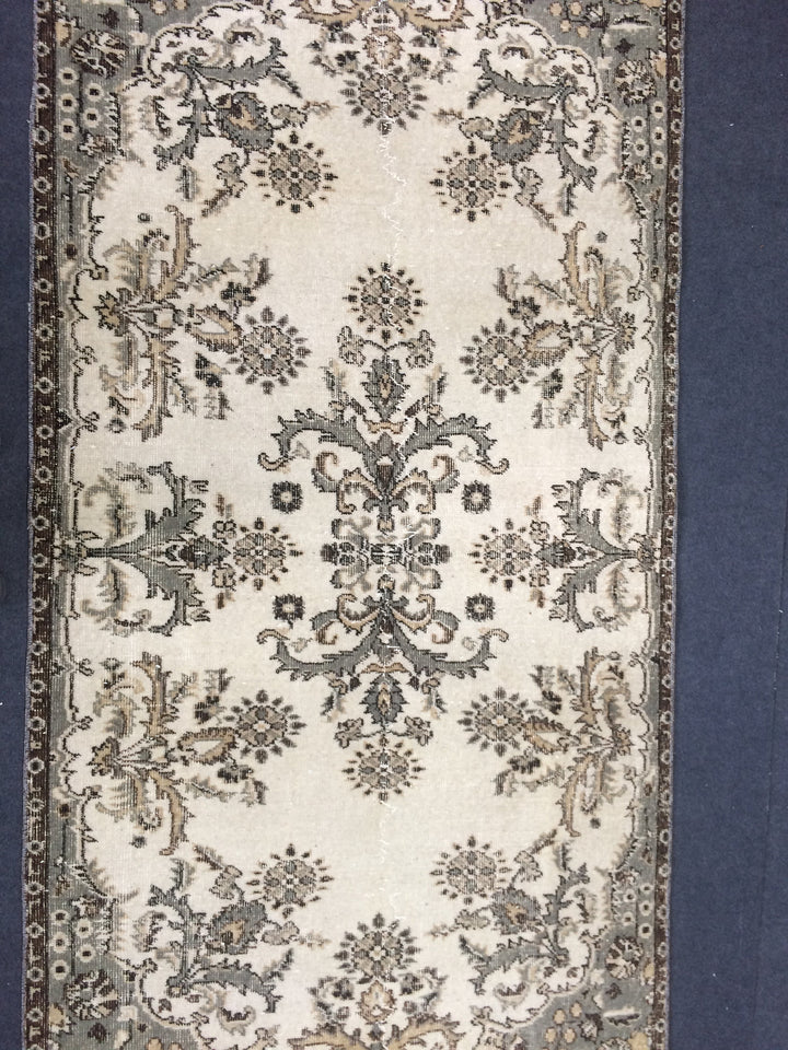 Red Turkish Oushak Runner Rug Hand-Knotted texture