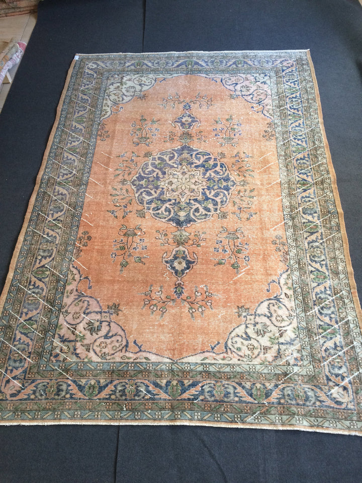 Beige Turkish Runner Rug 6' 7" x 9' 8" Hand-Knotted